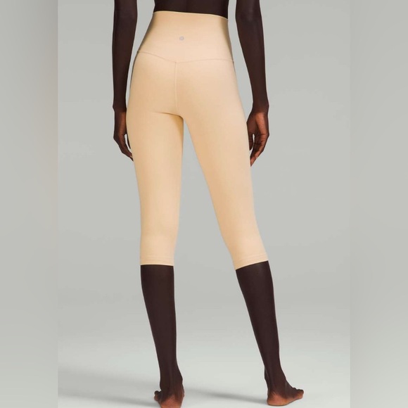 lululemon athletica Pants - Lululemon Align High-Rise Crop 17"